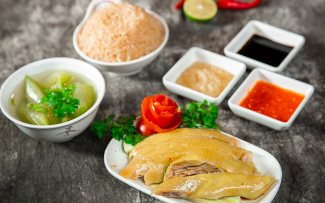 com-ga-hai-nam-kampungsing-royal-city