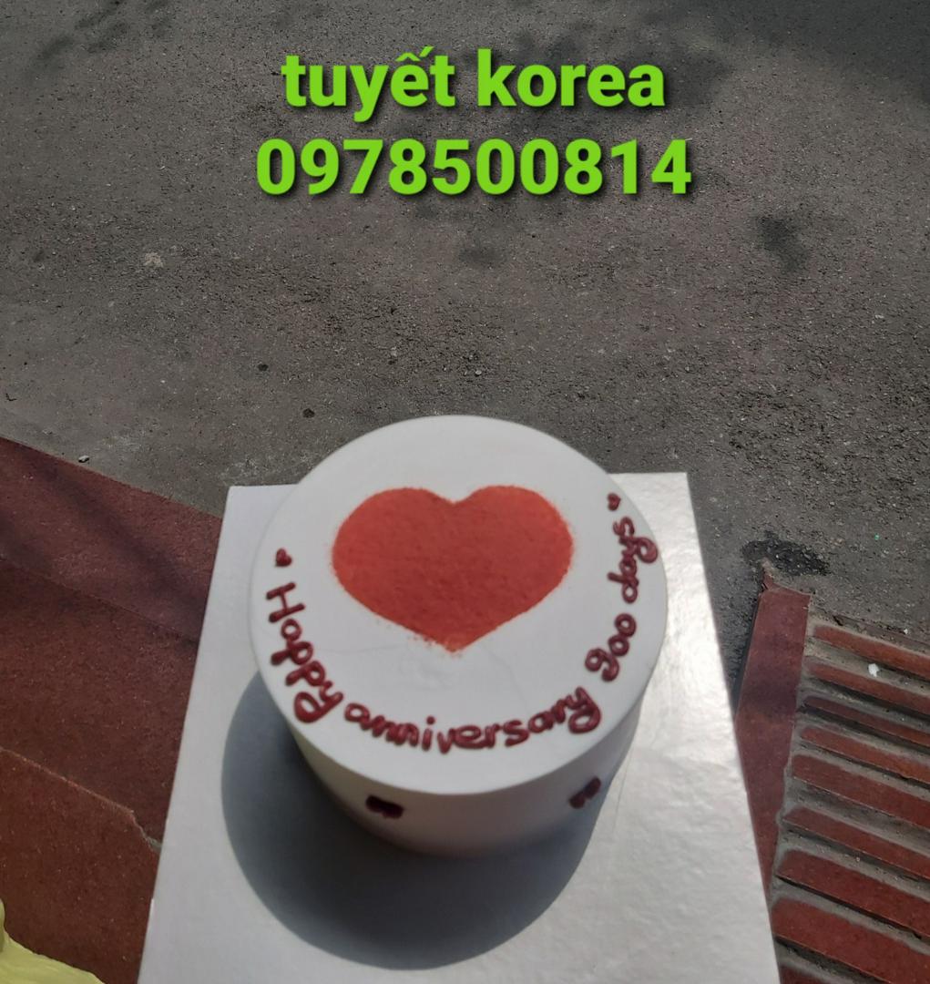 banh-nho-1-mat-tim-red-vien-tim