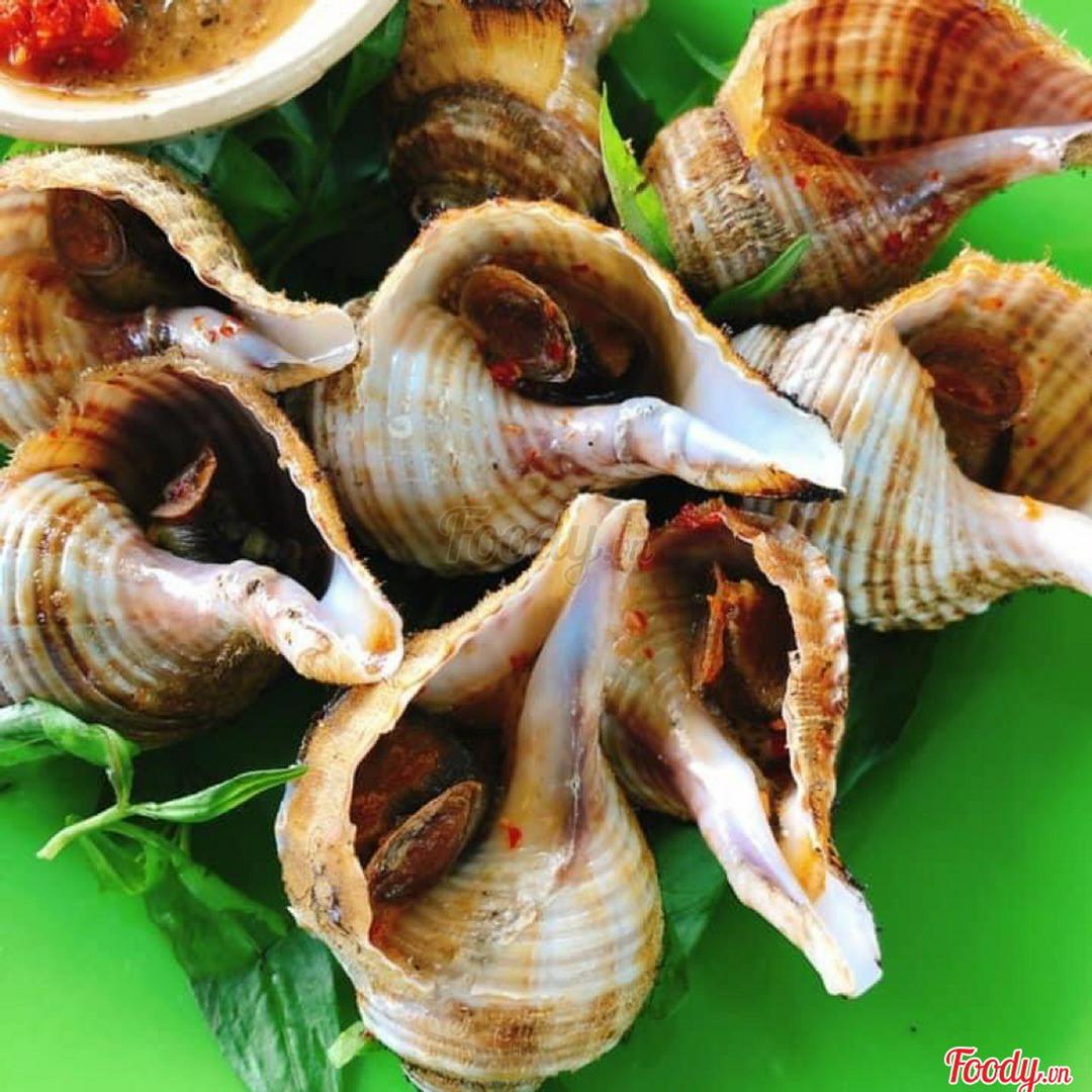 oc-nhung-nuong-tieu-xanh