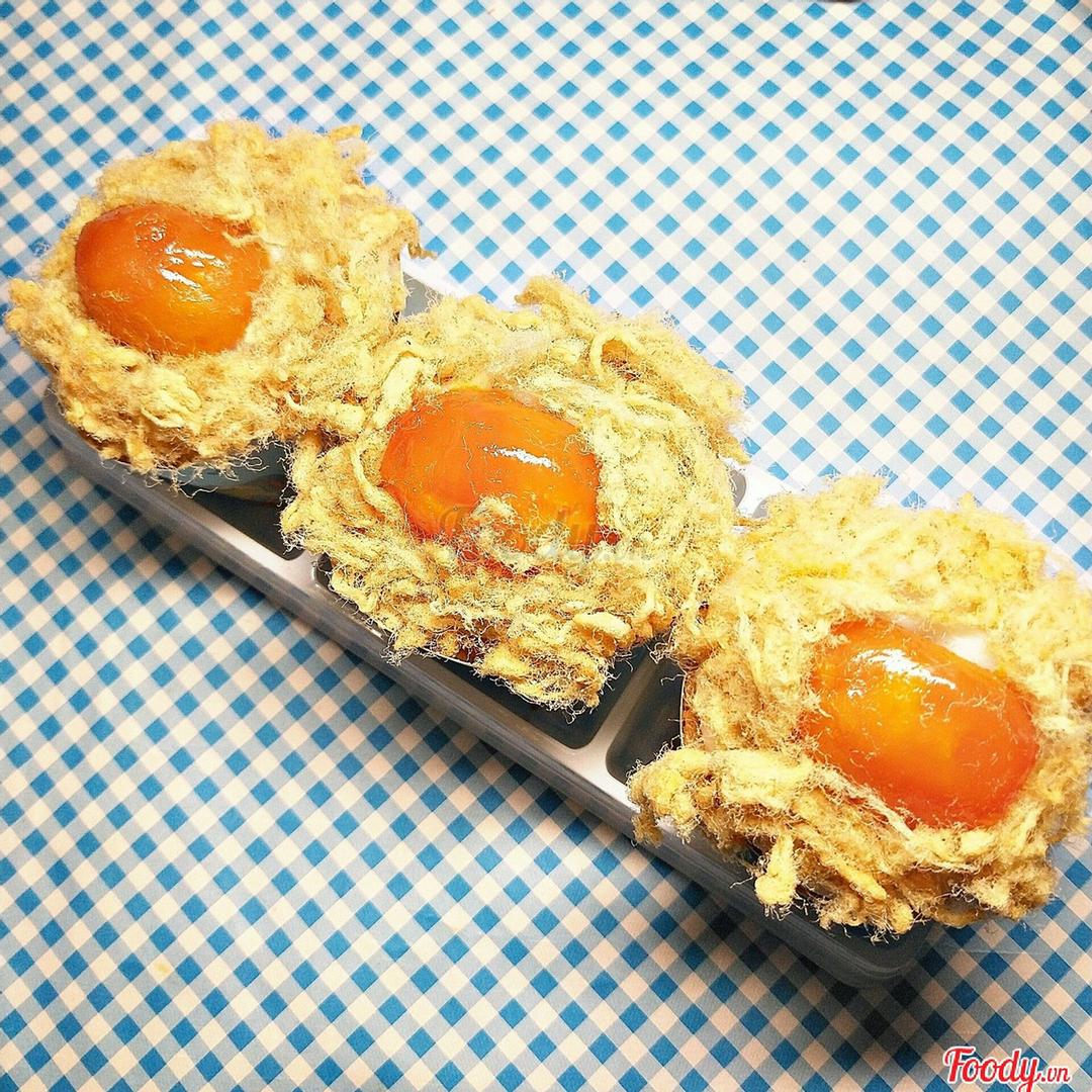 hop-3-cupcake-trung-muoi-cha-bong