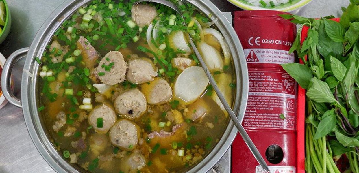 quan-lau-bo-27-uong-so-19