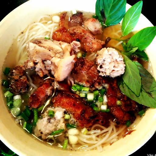 bun-cha-chan-ac-biet