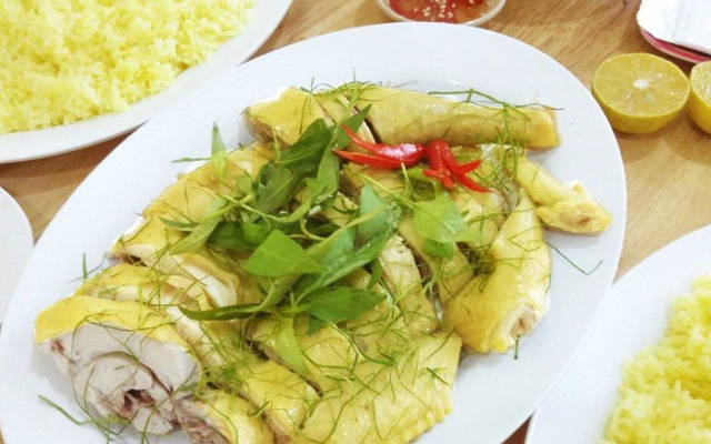 ga-ta-nhu-y-3-ung-van-khiem