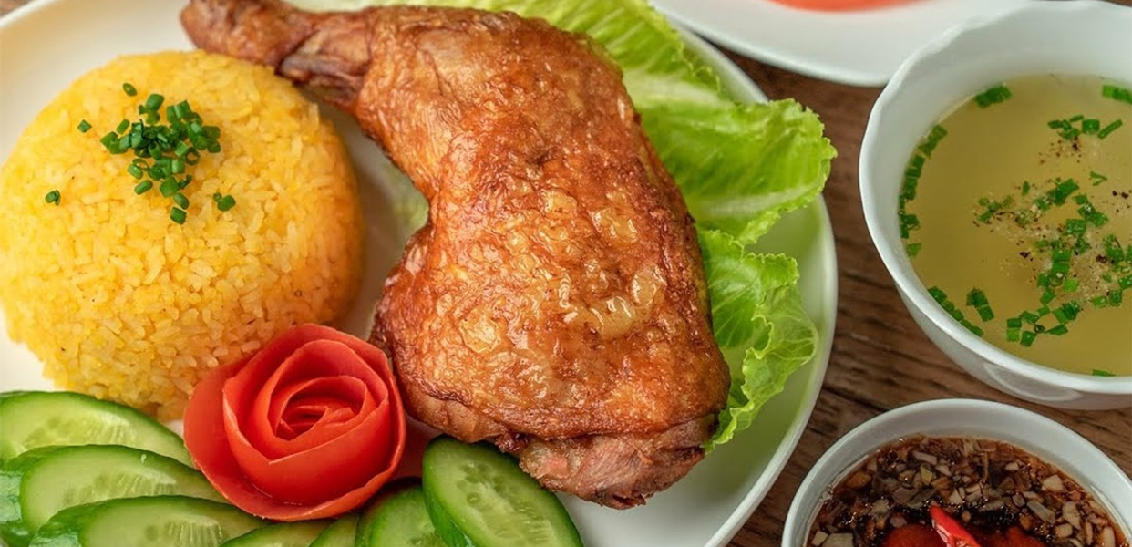 a-hen-quan-com-ga-xoi-mo-mi-xao-gion-le-van-duyet