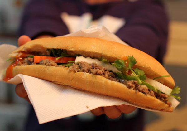 banh-mi-pate-ruoc