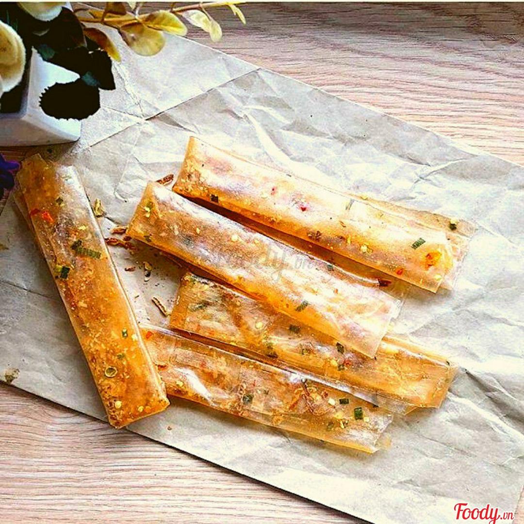 banh-trang-cuon-tom