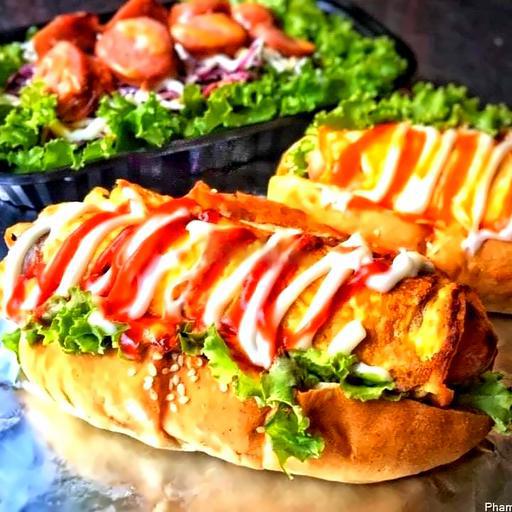 hotdog-xuc-xich-trung-cuon