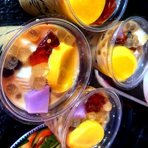 tra-sua-truyen-thong-banh-flan