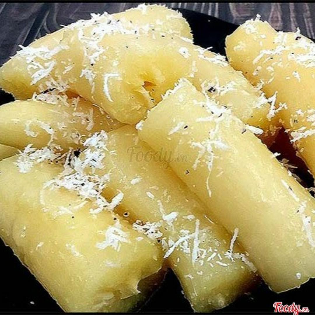 khoai-mi-hap-nuoc-dua