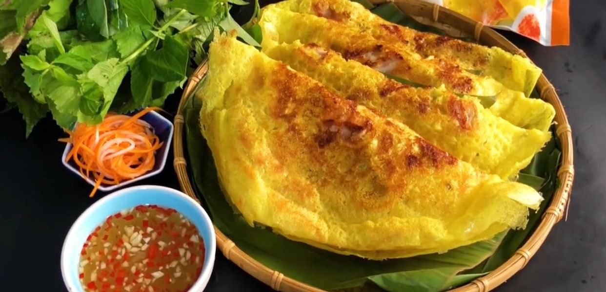 chau-linh-banh-xeo-tra-sua-nha-lam-nguyen-tu-gian