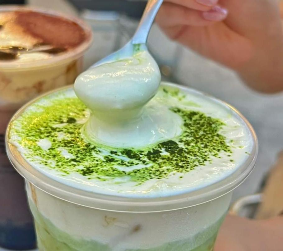 tra-sua-matcha-macchiato