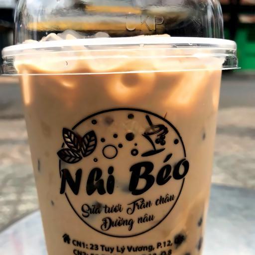 tra-sua-bac-ha-tran-chau-uong-nau