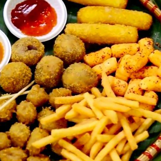 met-an-vat-1-1khoai-5nem-4vien-ga-rong-bien-4xuc-xich-bi-2pho-mai-que-2xienca-2xienbo-2xien-hai-san