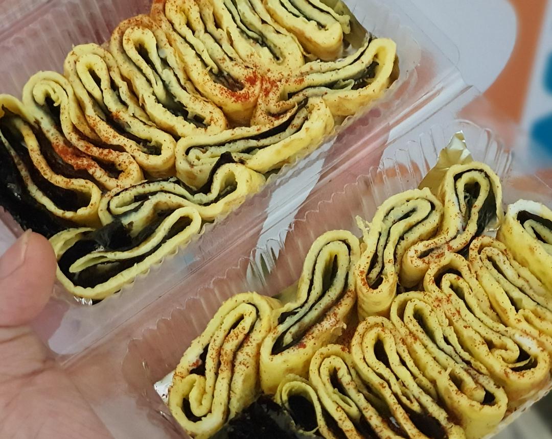 Trứng Cuộn Rong Biển
