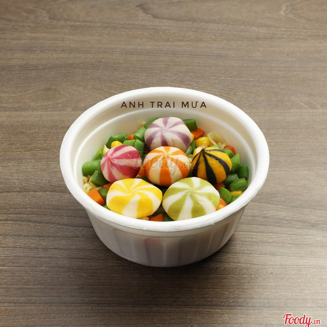 mi-tron-indomie-banh-bao-sac-mau