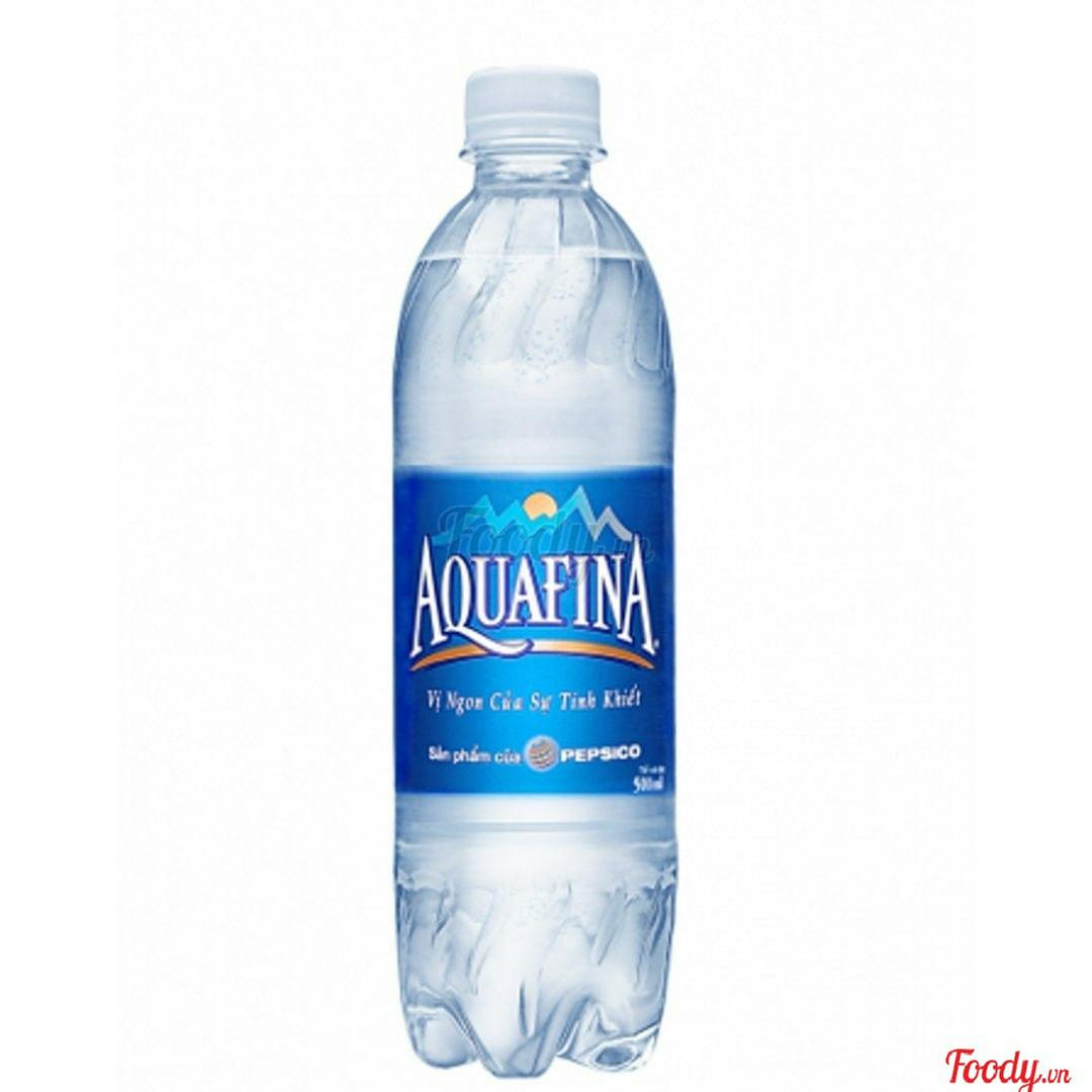 nuoc-suoi-aquafina