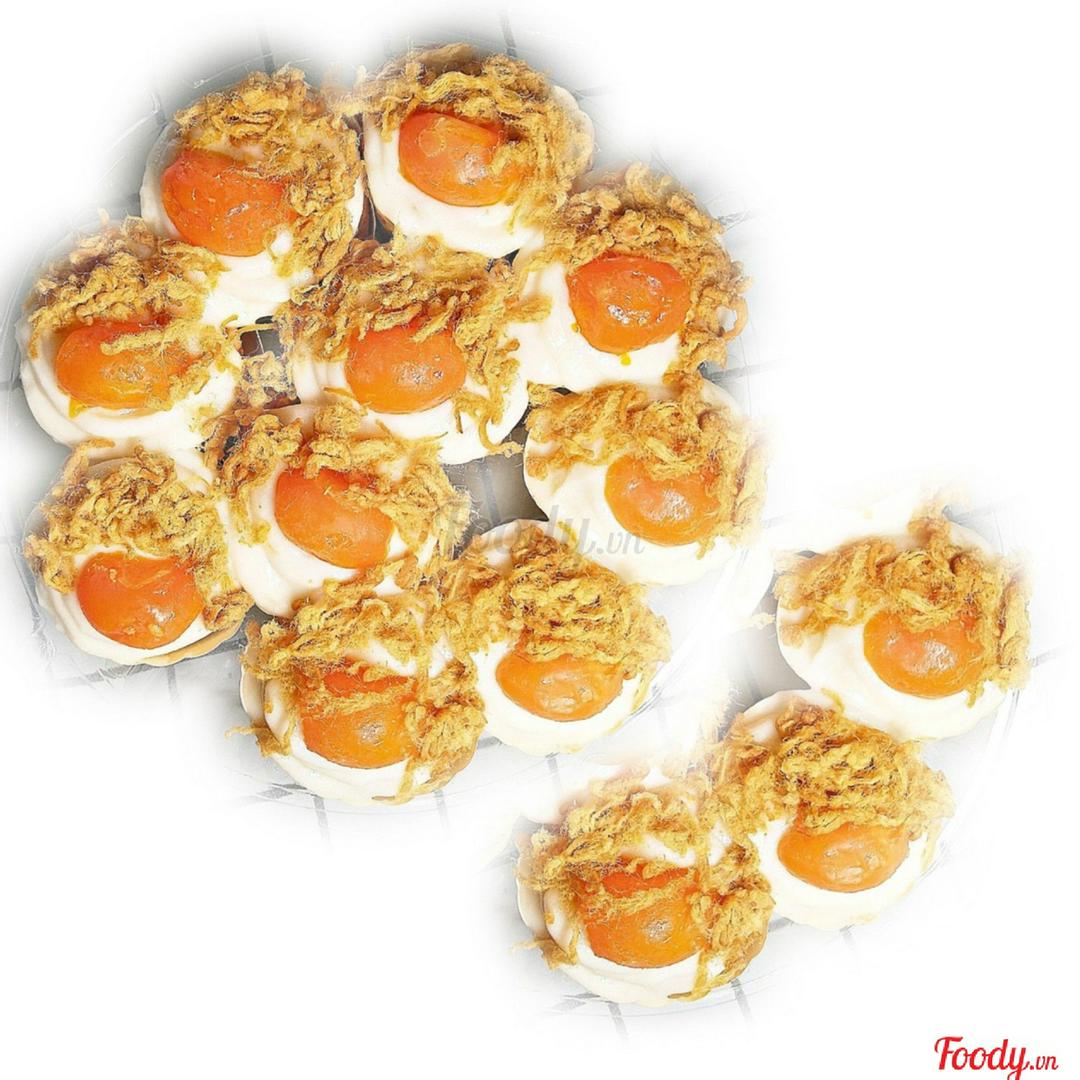 combo-13-cupcake-sot-pho-mai-trung-muoi-cha-bong