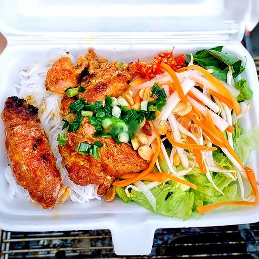 bun-thit-nuong-nem-nuong