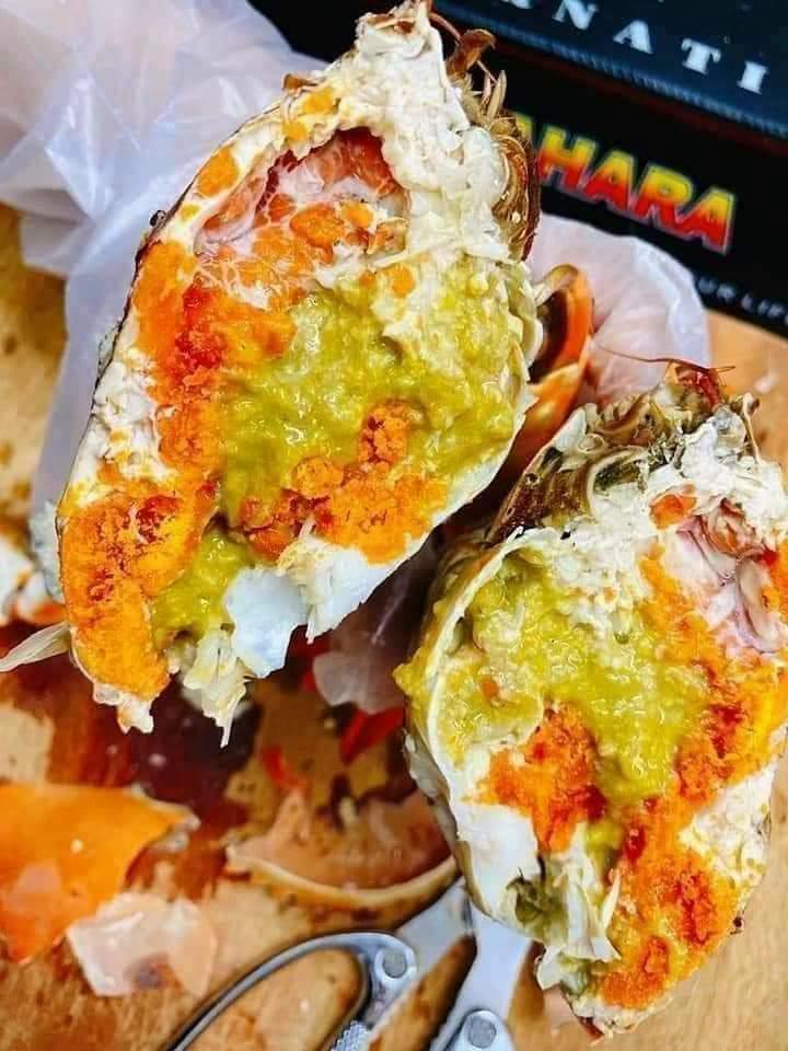 cua-gach-nho-sot-trung-muoi