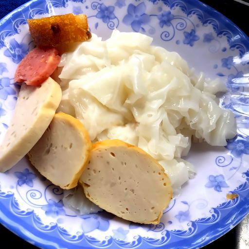 banh-uot-cha-banh-tom