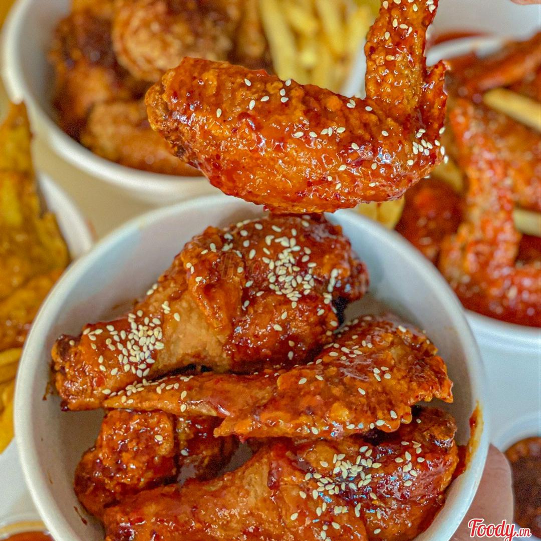 combo-4-canh-ga-ran-4-mieng-ui-ga-ran-2-mieng-1-khoai-tay-chien-2-pepsi