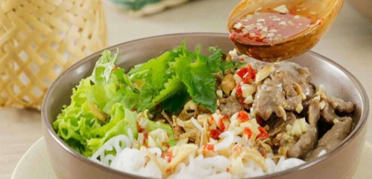 Sammy---Bún-Bò-Nam-Bộ---Cầu-Giấy