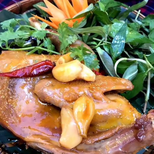 ga-hap-mam-nhi-nua-con