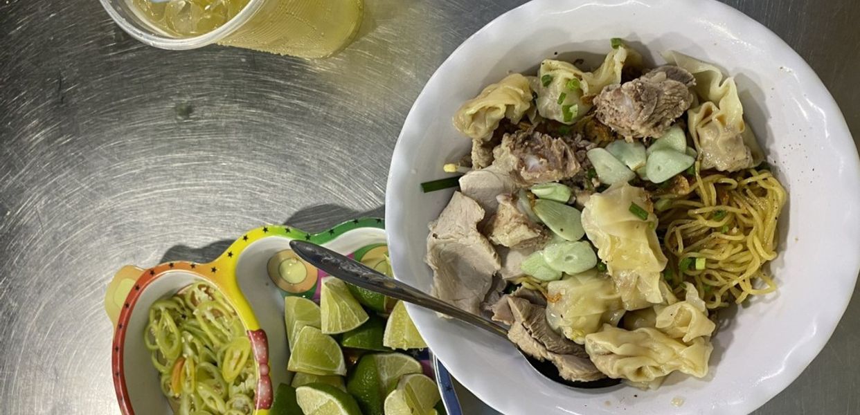 lien-hu-tieu-suon-sun