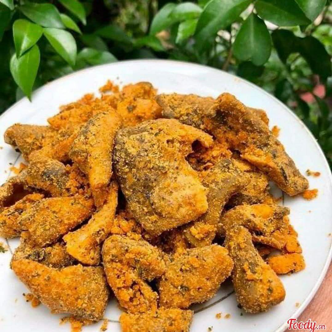 banh-trang-tron-ac-biet-da-ca-trung-muoi