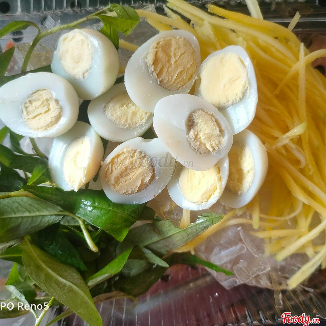 banh-trang-suong-cham-sot-tac