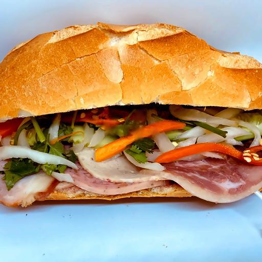 banh-mi-thit-co-vua