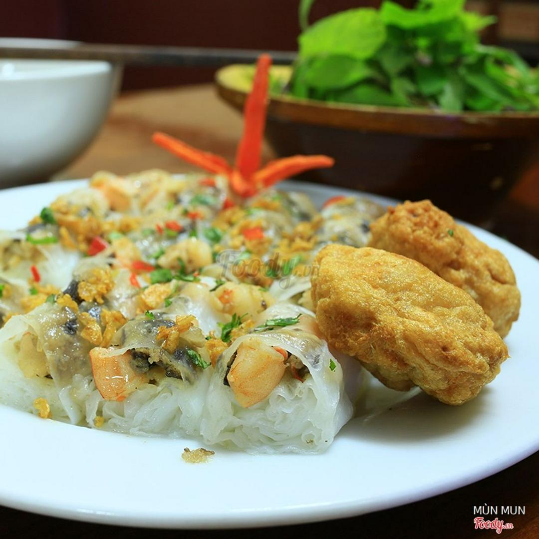 banh-cuon-nhan-tom-cha-tom