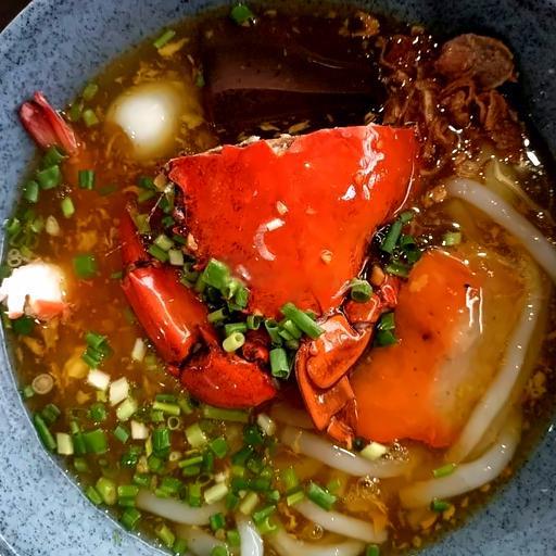 to-nua-con-cua-thit-lon-thap-cam