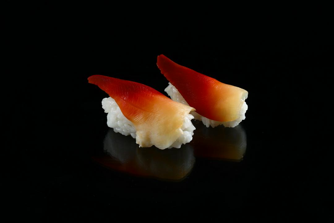 hokkigai-sushi-2-pcs-so-o-nhat-ss