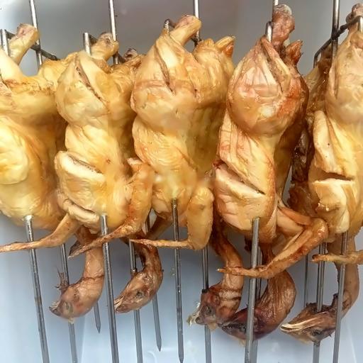 hai-con-ga-nuong-khong-phu-ot