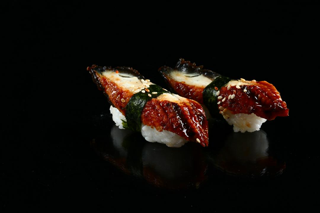 unagi-sushi-2-pcs-luon-nhat-nuong-ss