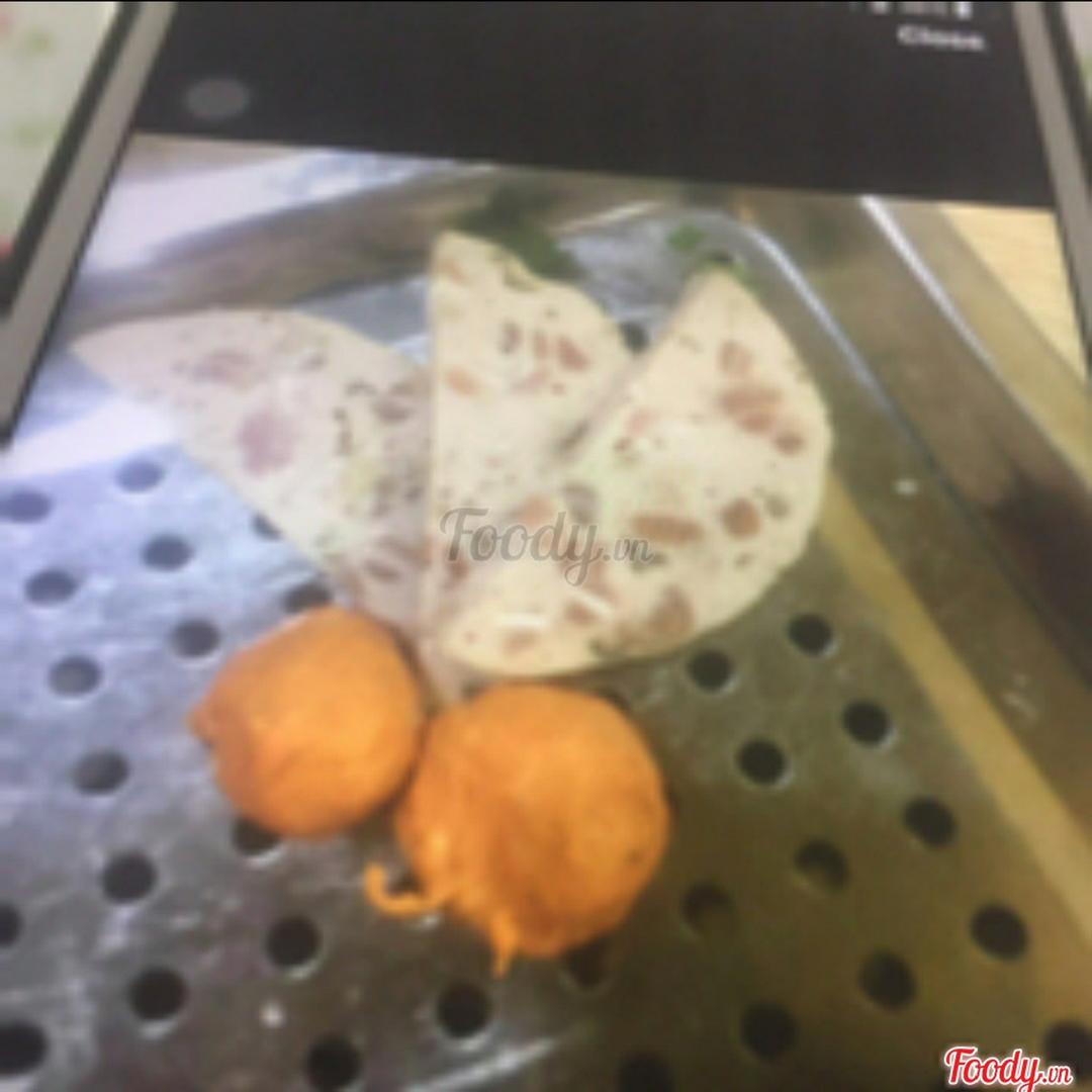 gio-tai-them-1-mieng-moc-cua1-vien