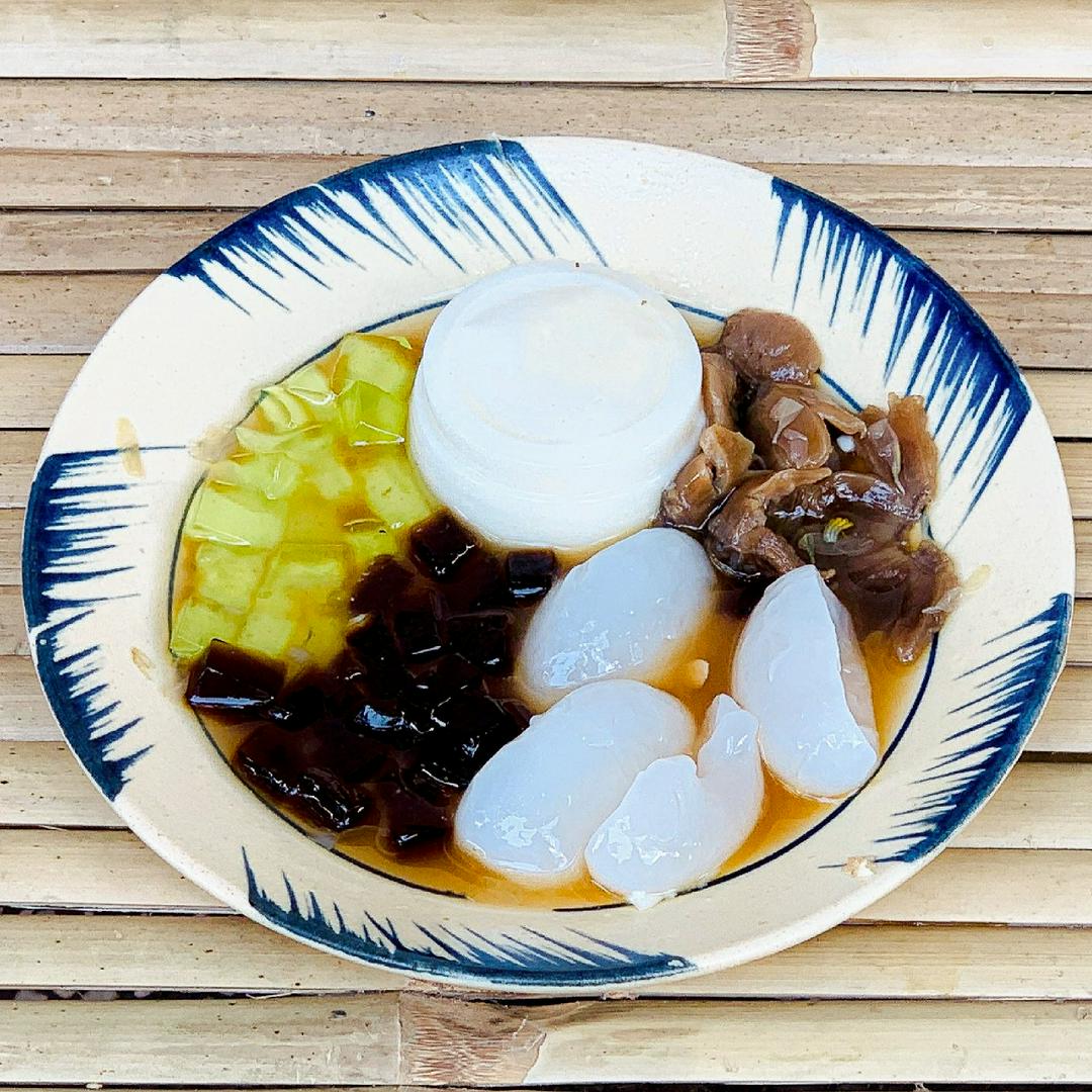 tau-hu-ngoai-quoc-nhan-nhuc