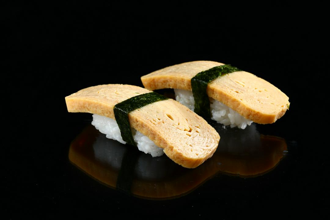tamago-sushi-2-pcs-trung-ngot-chien-kieu-nhat-ss