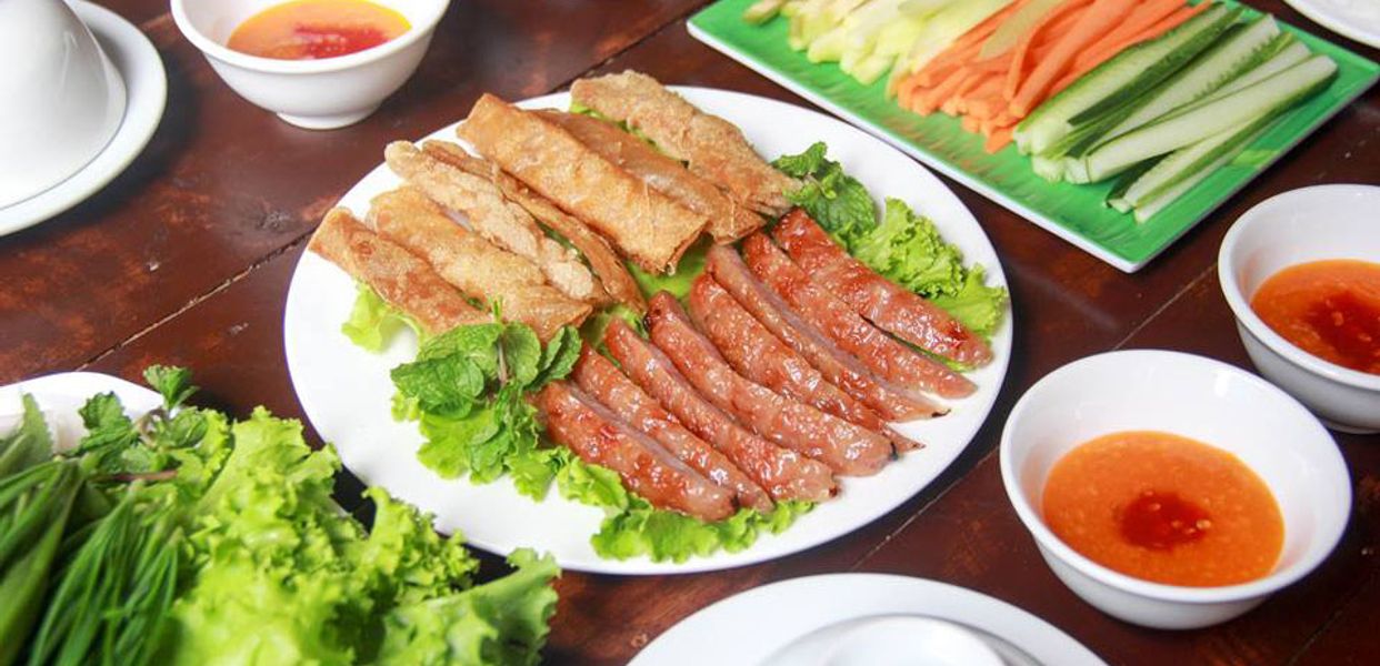 nem-nuong-xuan-dan-van-phu