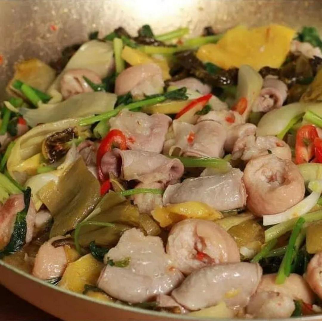 long-thap-cam-xao-dua