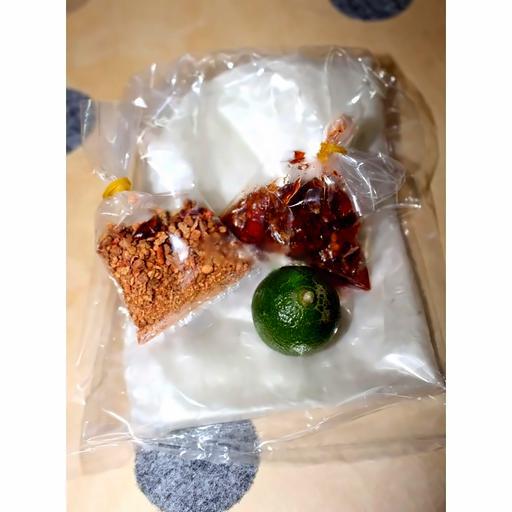 banh-trang-cham-muoi-tac