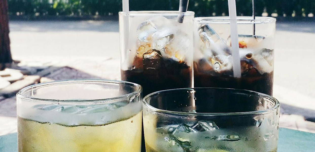 dau-tay-cafe-nuoc-giai-khat-luong-inh-cua