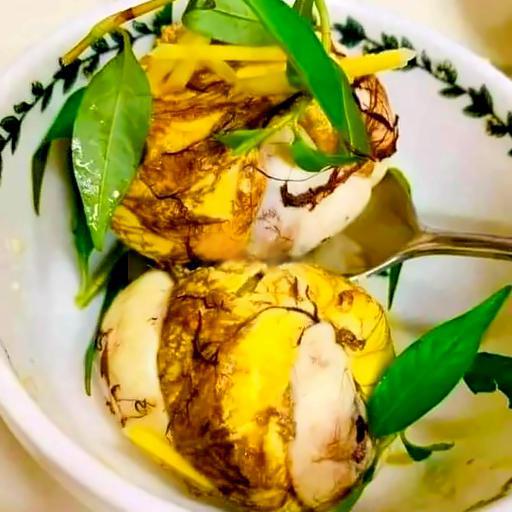 trung-vit-lon-kem-rau-ram-gung-soi-2-qua