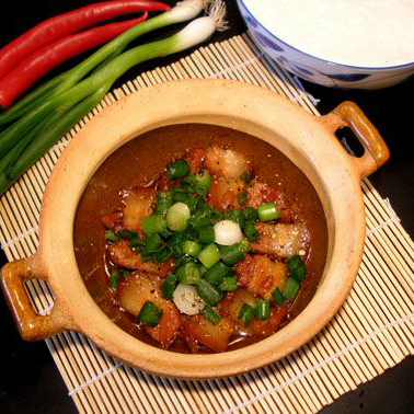 chao-trang-thit-kho-tieu