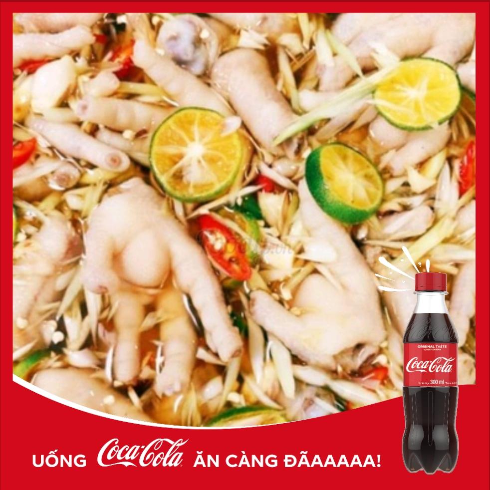 chan-ga-xa-tac-co-xuong-2-coca-cola