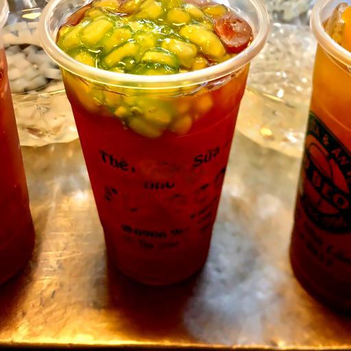 hong-tra-cu-nang-700ml