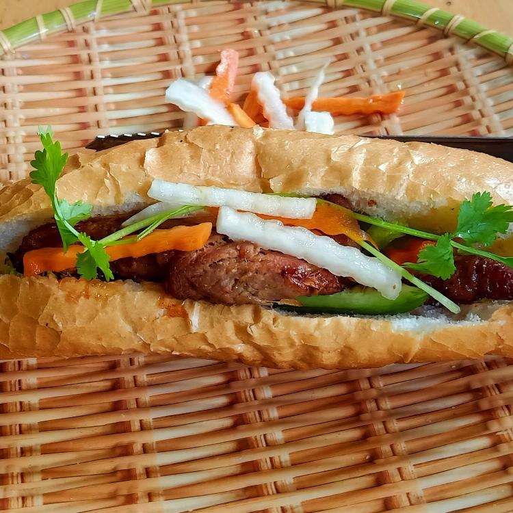 banh-mi-thit-nuong