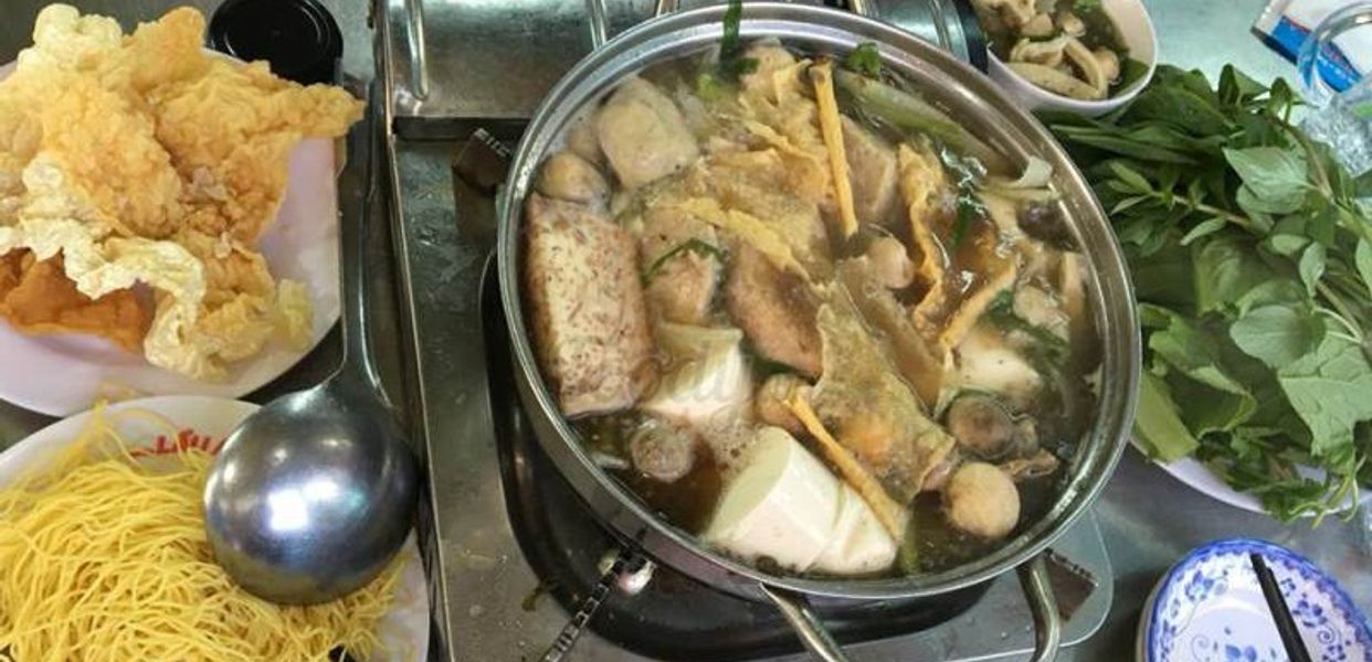 lau-bo-hoang-thu-ho-thi-ky