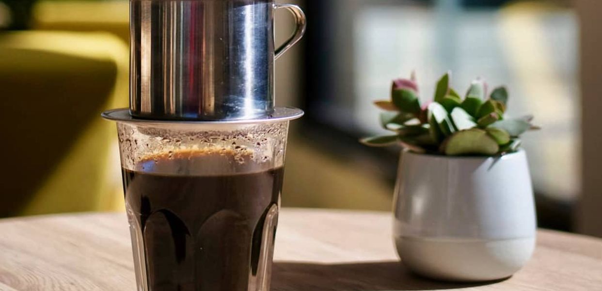 Leo---Coffee,-Trà-Sữa-&-Trà-Đào---Đường-số-4